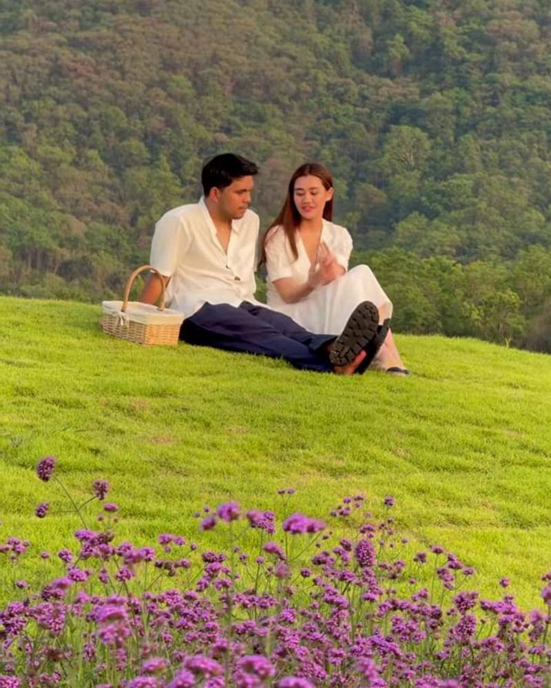 Instagram.com/thariqhalilintar